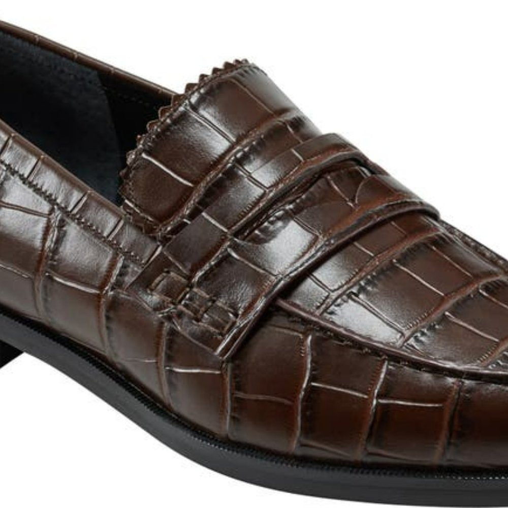 Marc Fisher Croc Loafer Brown Size 8; Brand New in Box